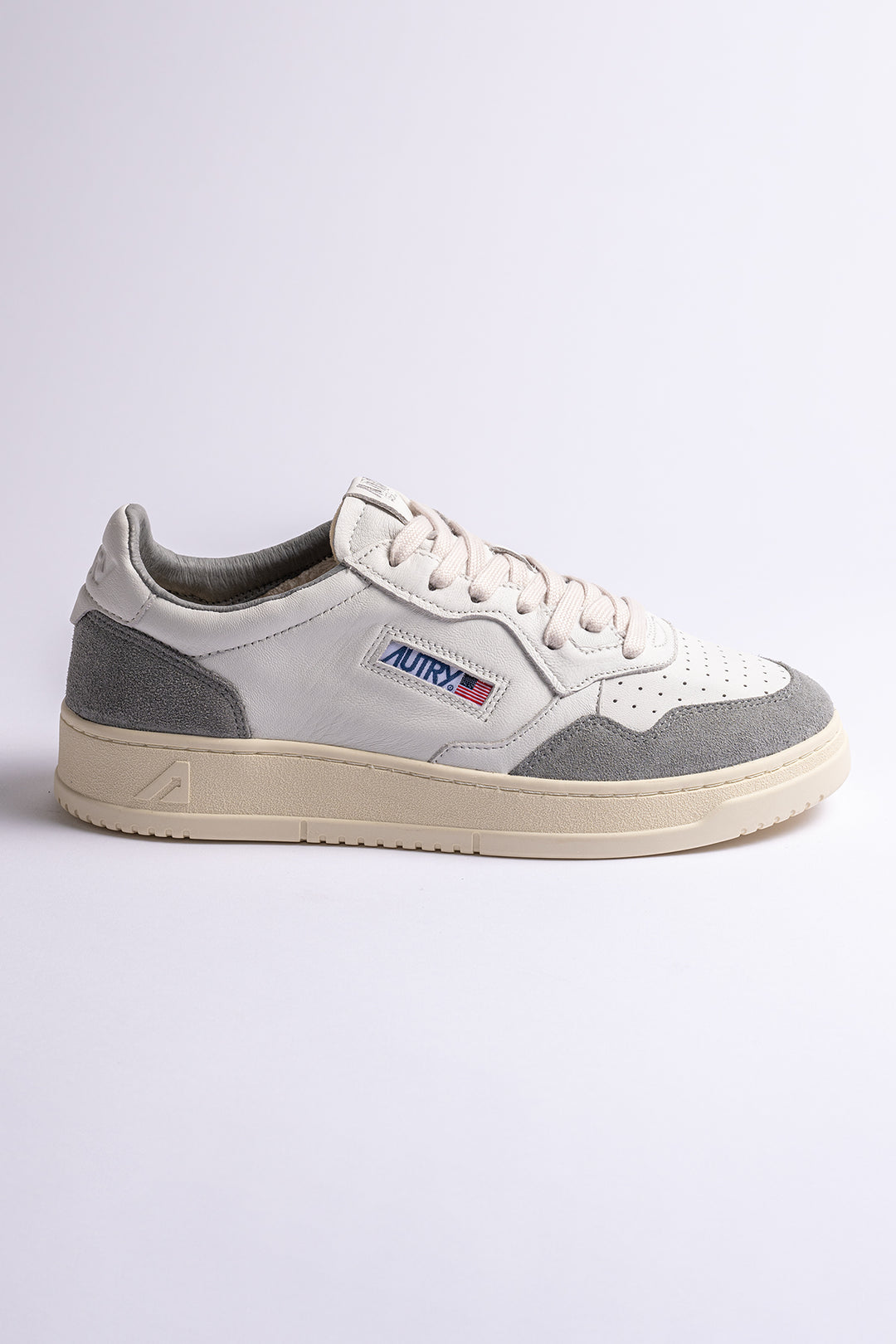 Medalist Goat Suede Sneaker WHITE/GREY