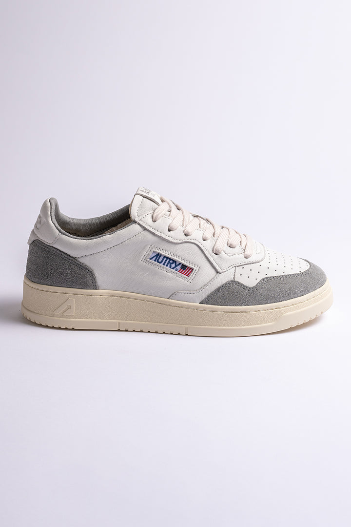 Medalist Goat Suede Sneaker WHITE/GREY