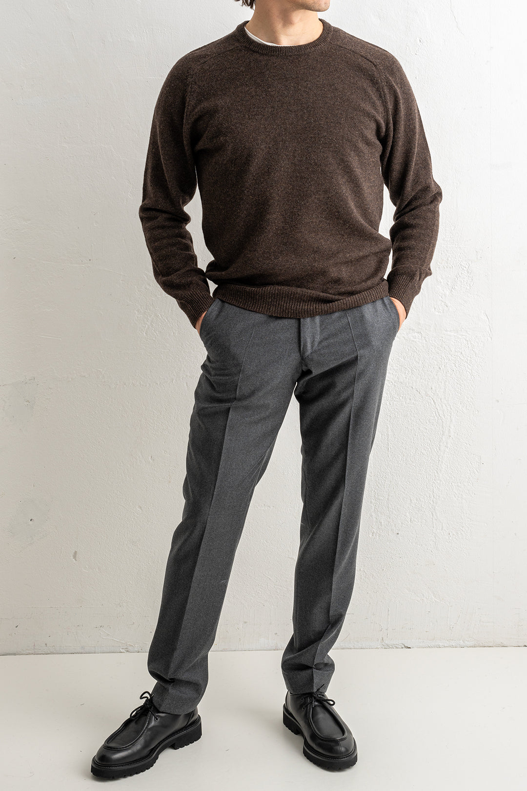 Lenzie Lambswool Saddle Crewneck COCOA