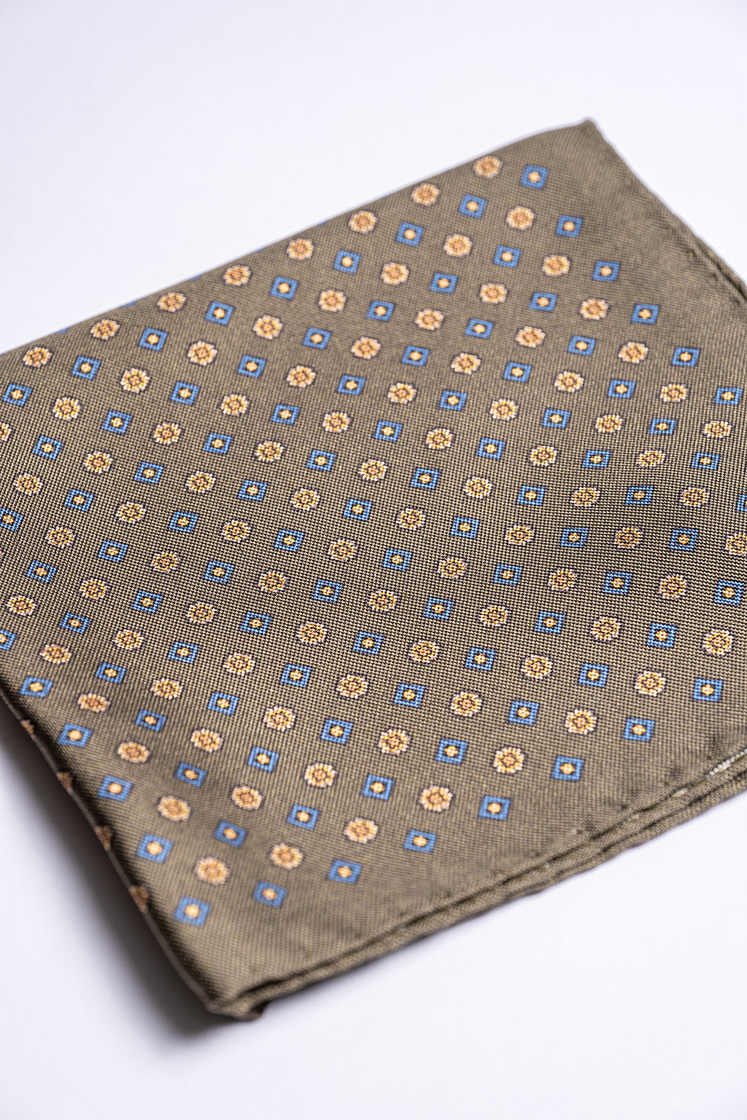 Silk Pocket Square Olive