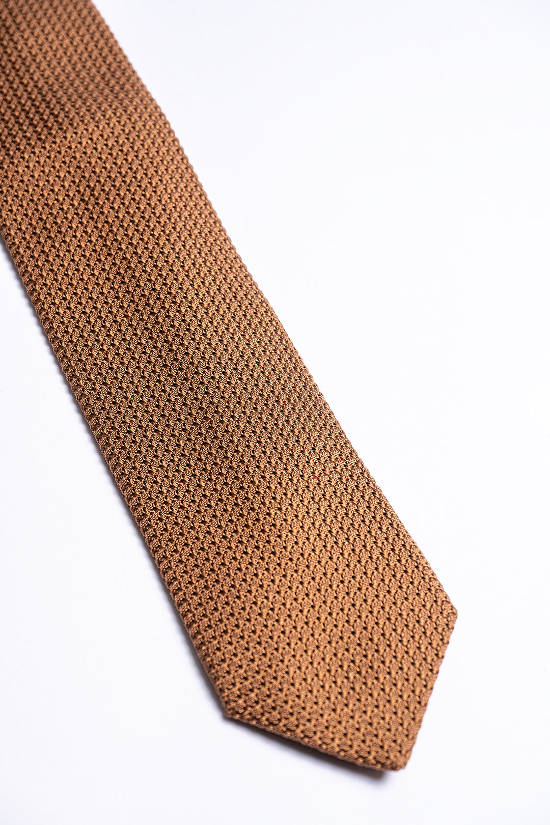 Grenadine Silk Tie Brown