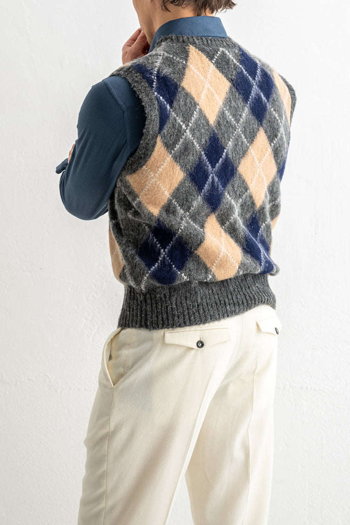 Brushed Shetland Argyle Vest Grey