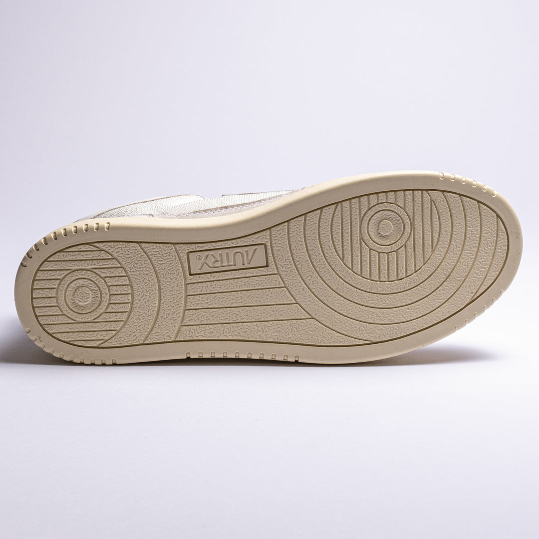 MEDALIST OPEN MID SNEAKER WHITE