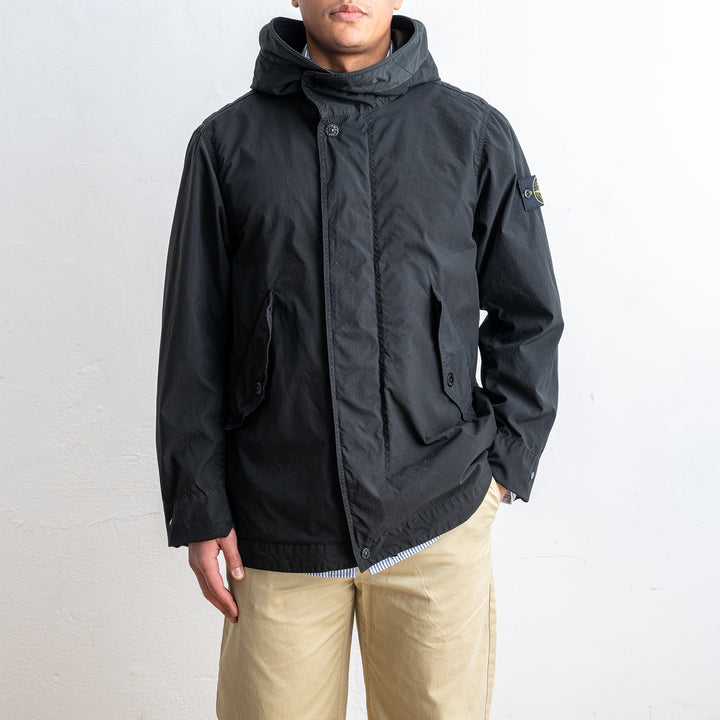 Short spring black parka from Stone Island