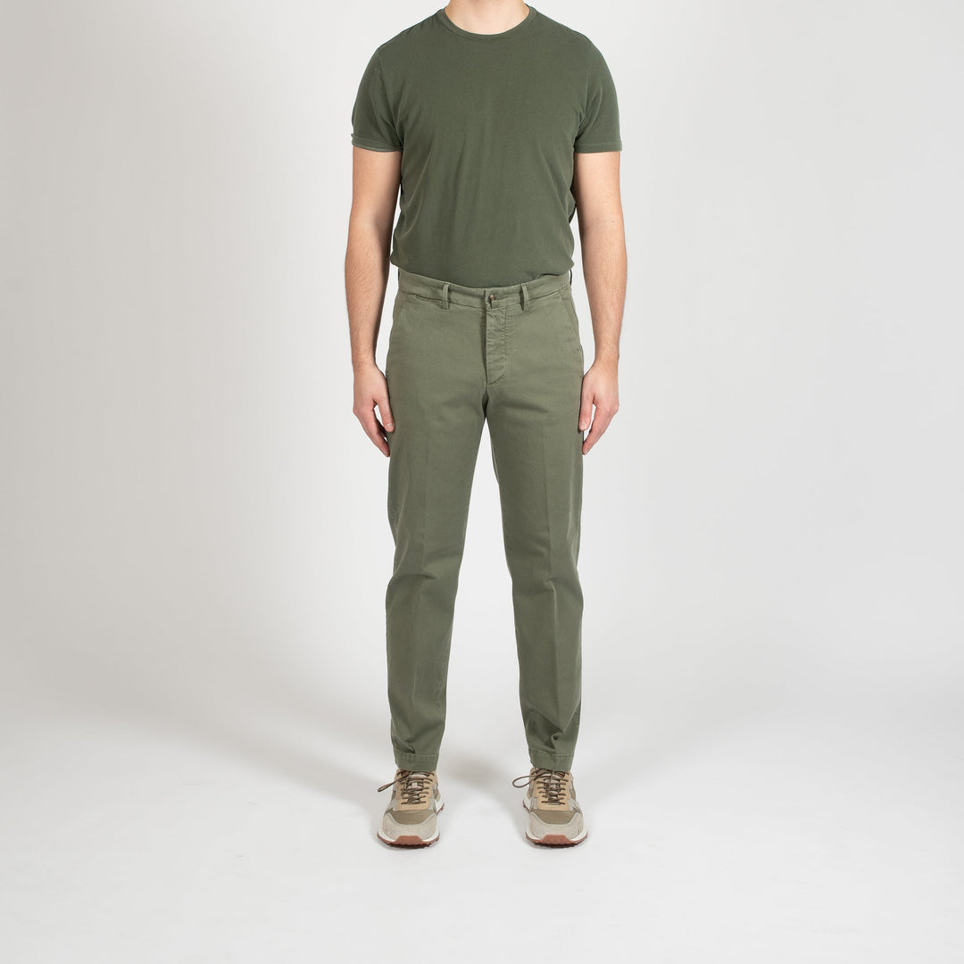 COTTON WASHED TWILL CHINO ARMY