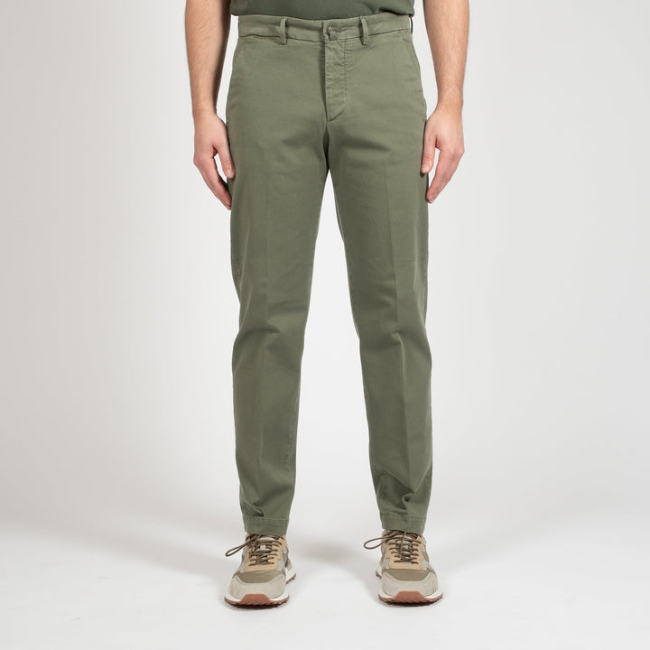 COTTON WASHED TWILL CHINO ARMY