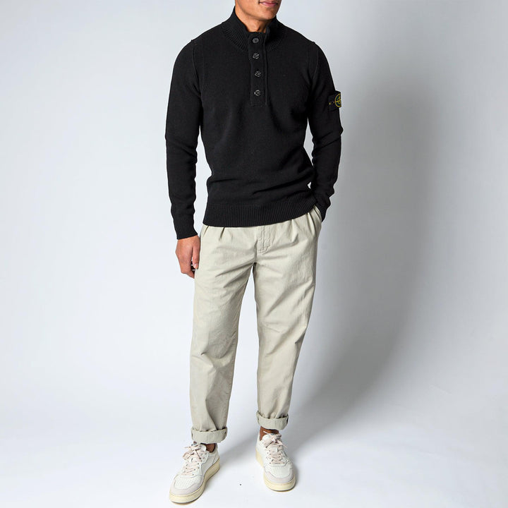 WOOL HALF ZIP KNITTED SWEATSHIRT. Black