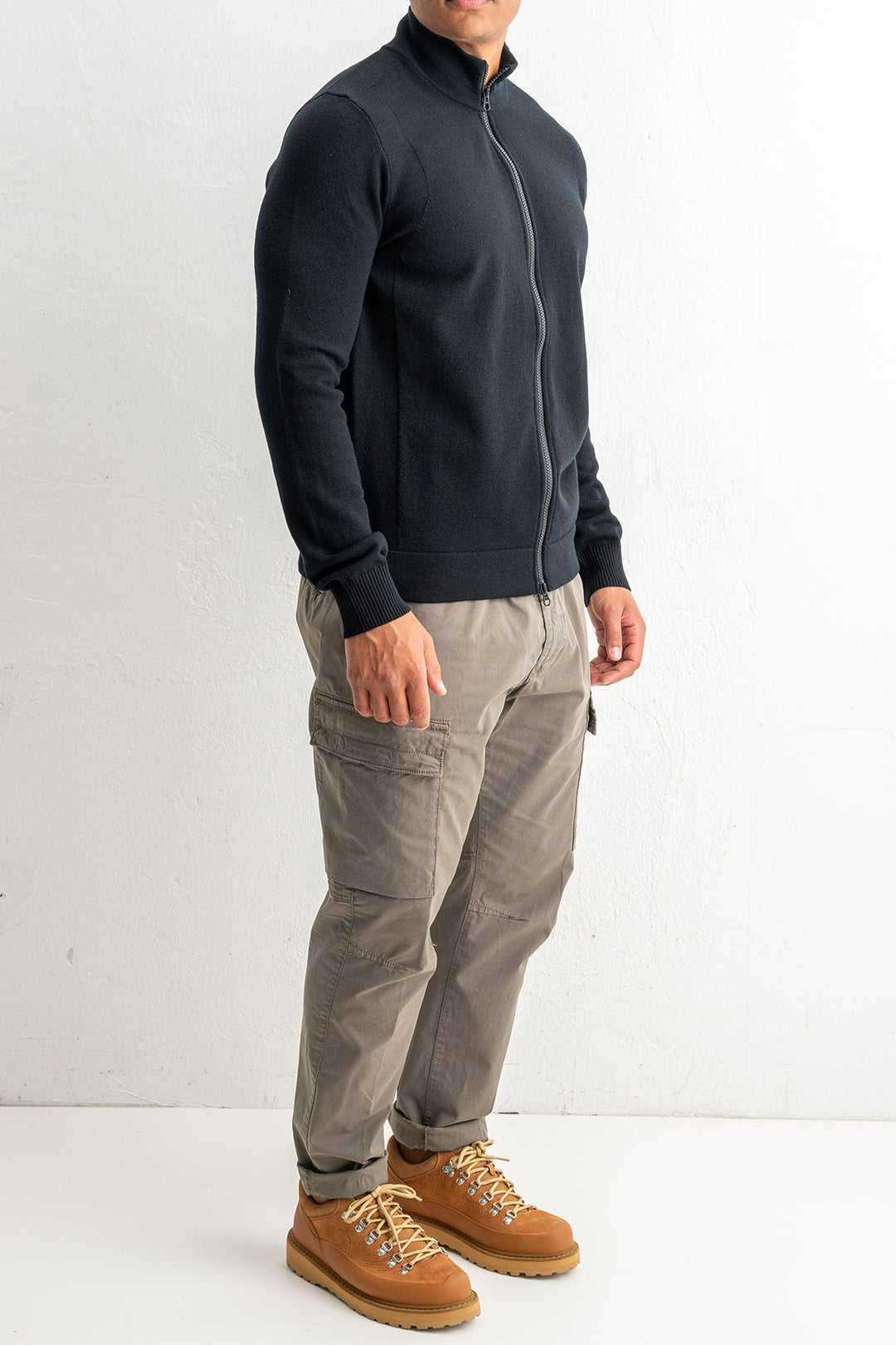 Stretch Wool Full Zip Sweater 5100062 Black