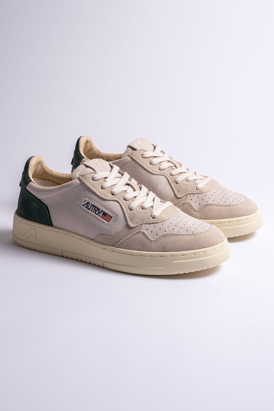 Medalist Tric Suede Sneaker Sand/Green