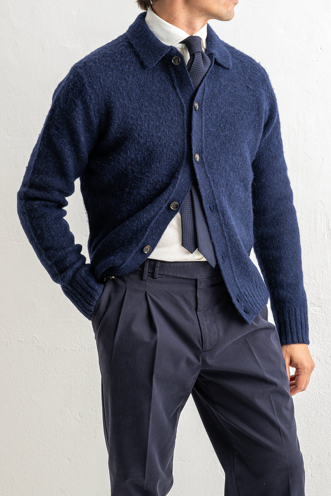 Knitted Lambwool Cardigan Navy