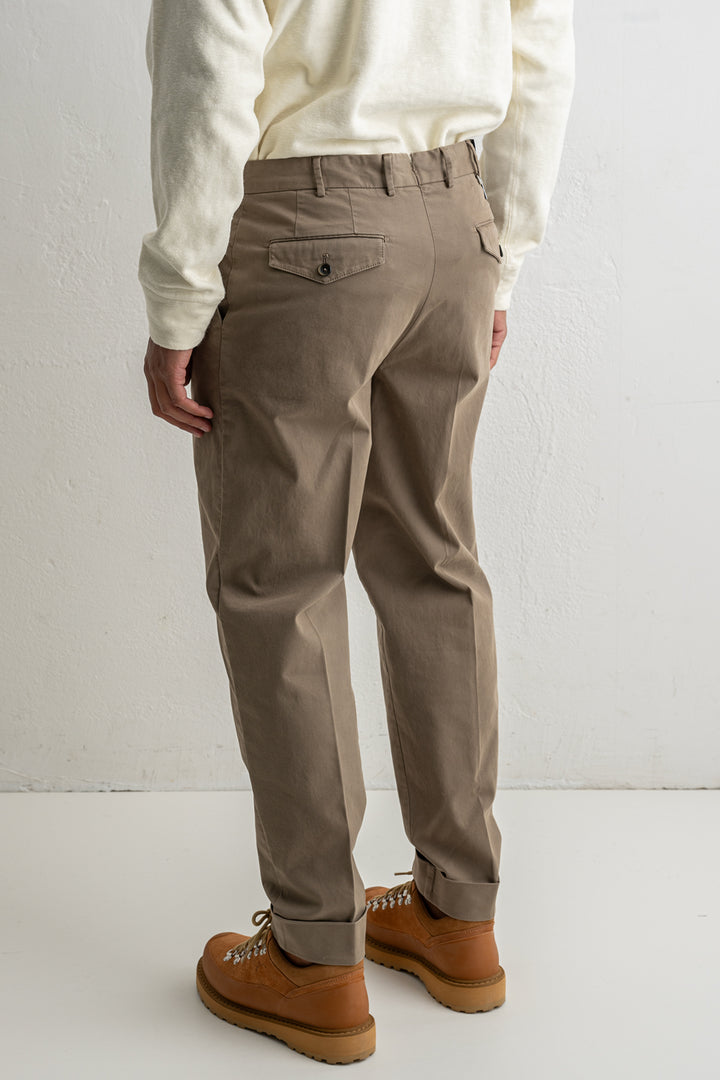 Carrot Two Pleat Cotton Trouser Khaki Brown