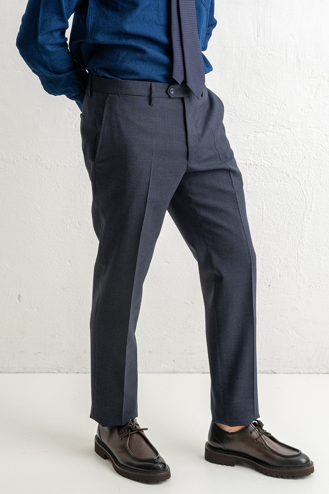 Luxury Pepita Wool Suit Blue