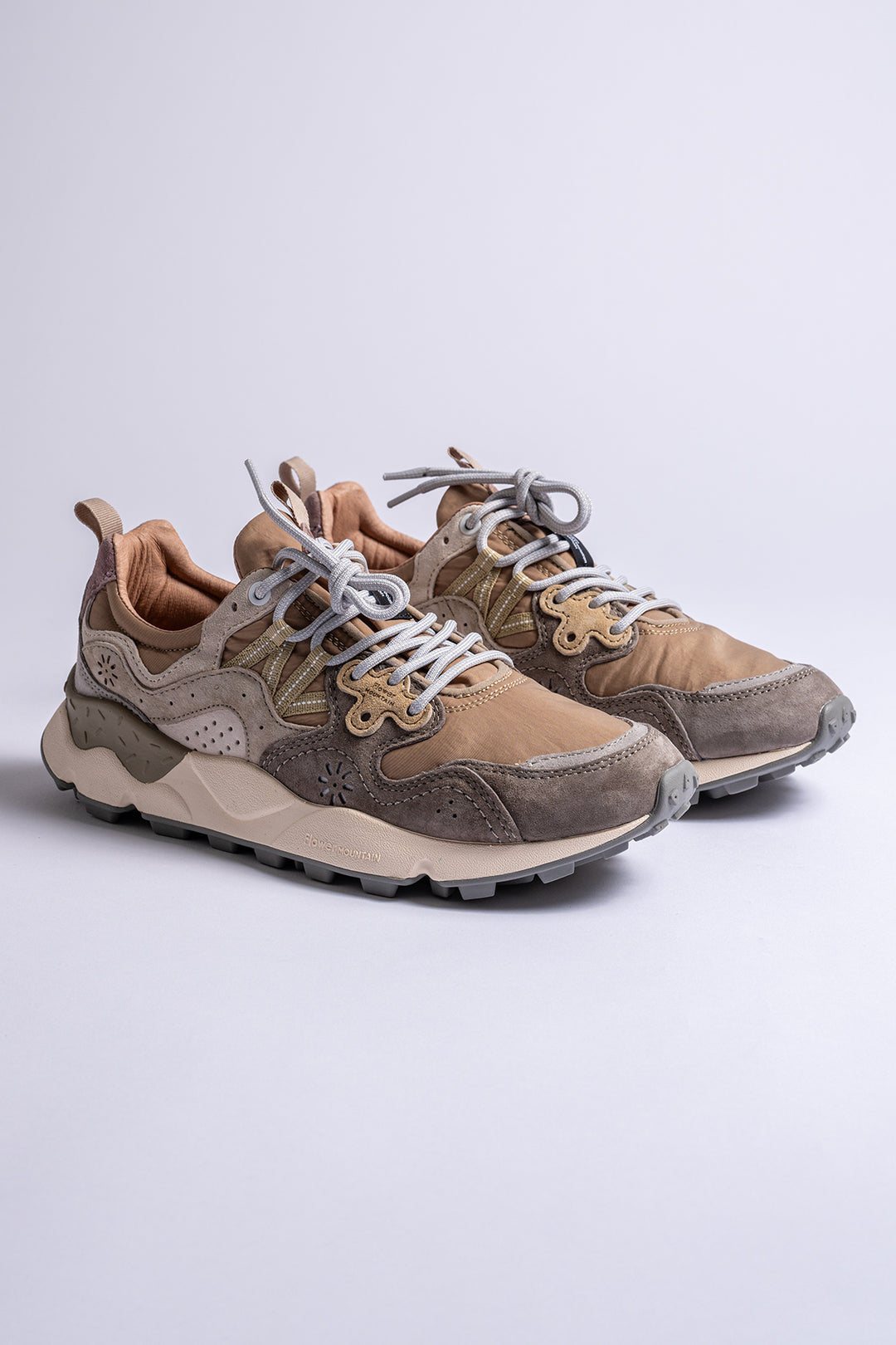 Yamano 3 Man Sneaker Grey/Mud/Off white