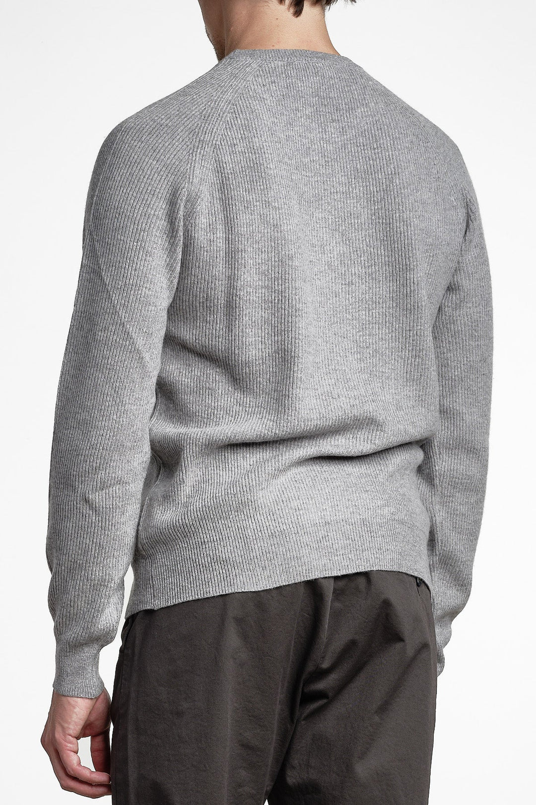 Cashmere Blend Raglan Sweater Antracite – Adverb, från sidan