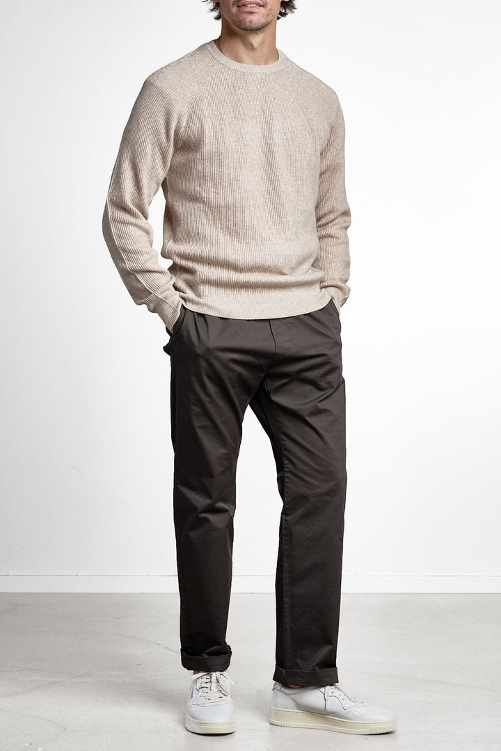 Cashmere Blend Raglan Sweater Ecru – Adverb, detaljbild