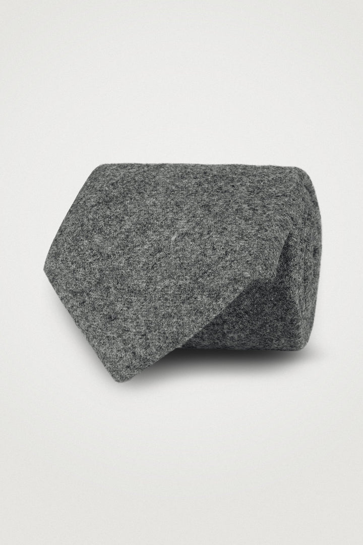 Classic Wool Tie Grey melange – Amanda Christensen, framifrån
