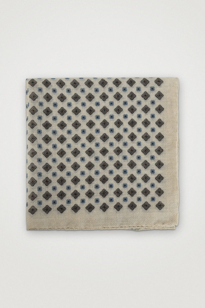 Wool Pocket Square With Medallion Pattern Cream melange – Amanda Christensen, detalj