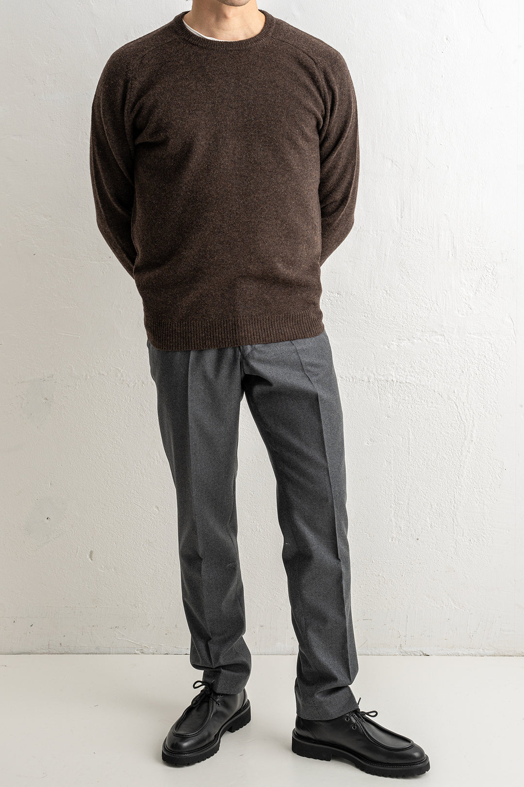 Lenzie Lambswool Saddle Crewneck COCOA