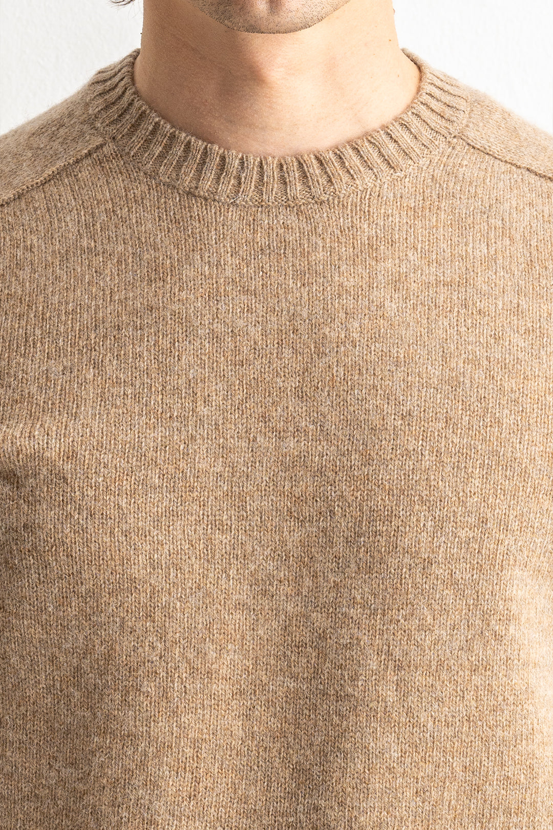Samphrey Brushed Shetland Crewneck Pale Oak