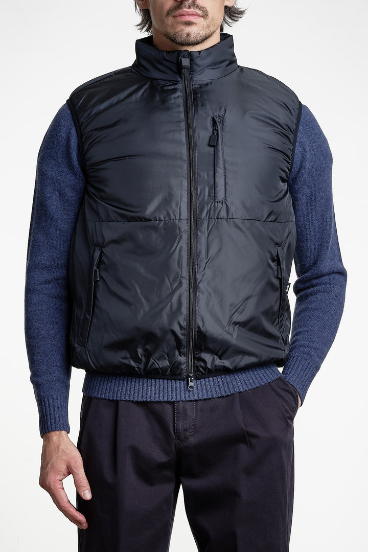 Jil Padded Vest Navy – Aspesi, framifrån