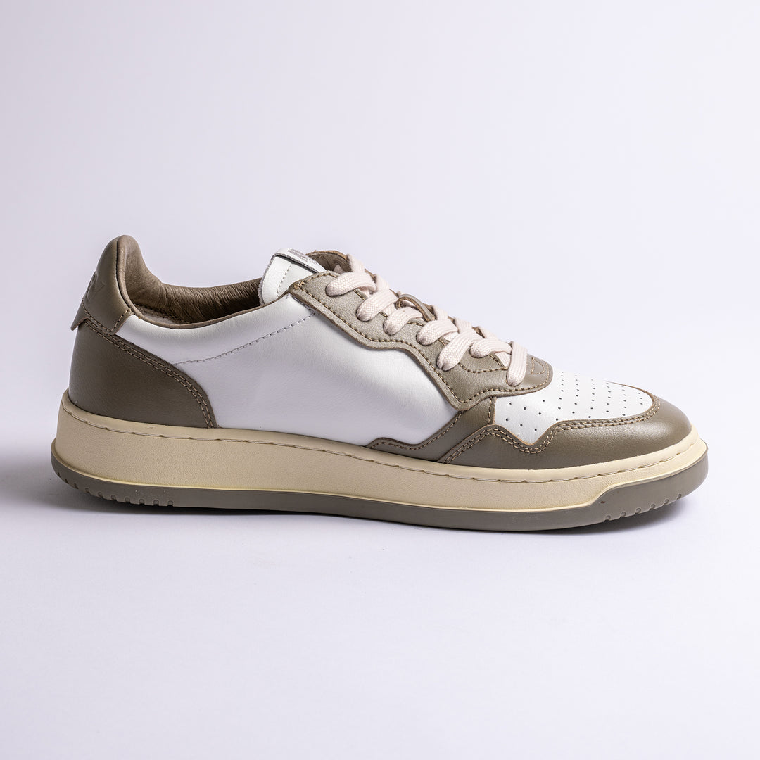 Medalist Bicolour Sneaker Green
