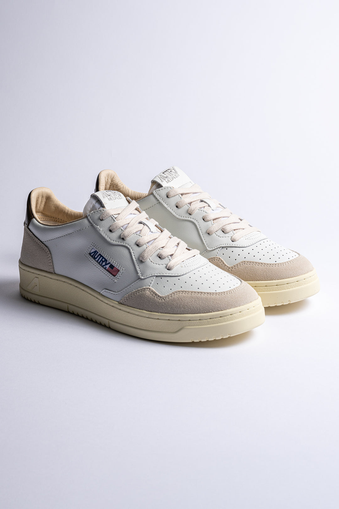 Medalist Leather Suede Sneaker White/Teak