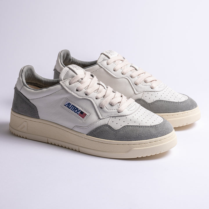 Medalist Goat Suede Sneaker WHITE/GREY