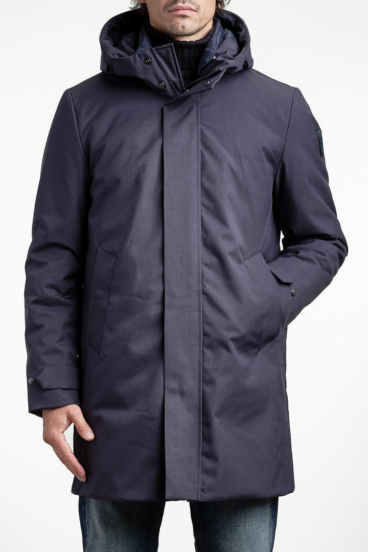 Hooded Parka Poseidon Blue – BOMBOOGIE, framifrån