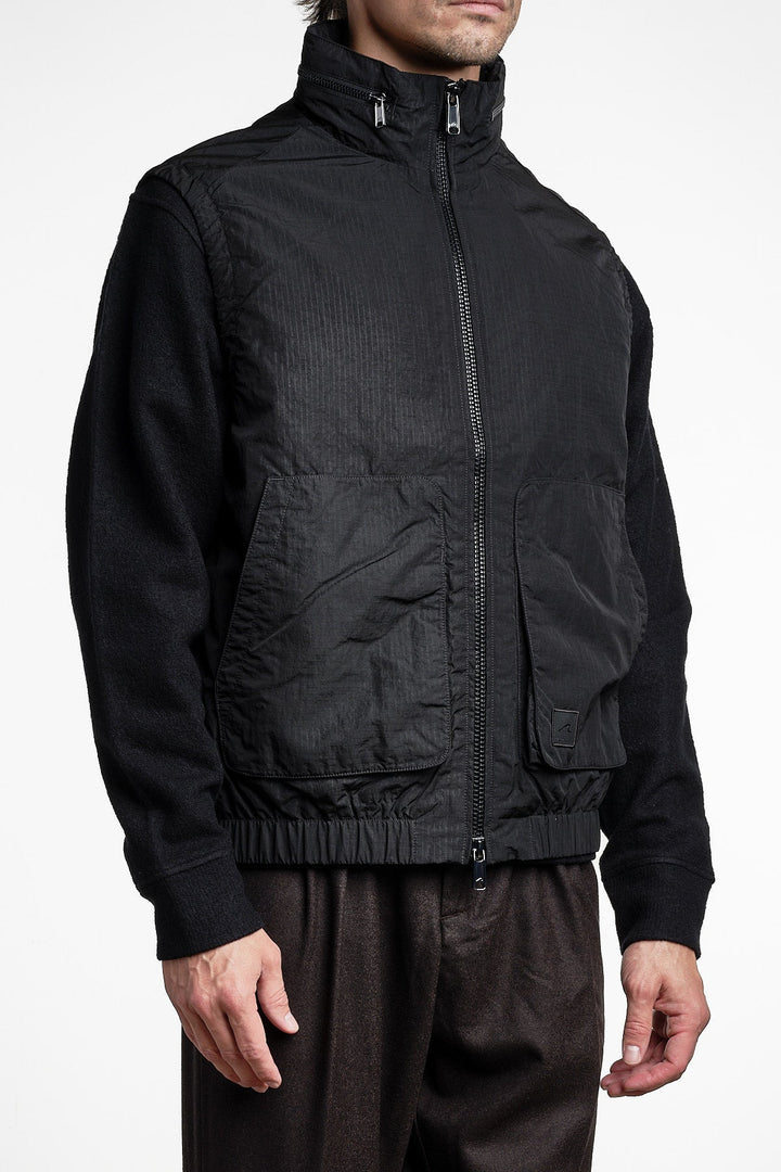 Hampstead Vest Black – Cesar Equipment, bakifrån