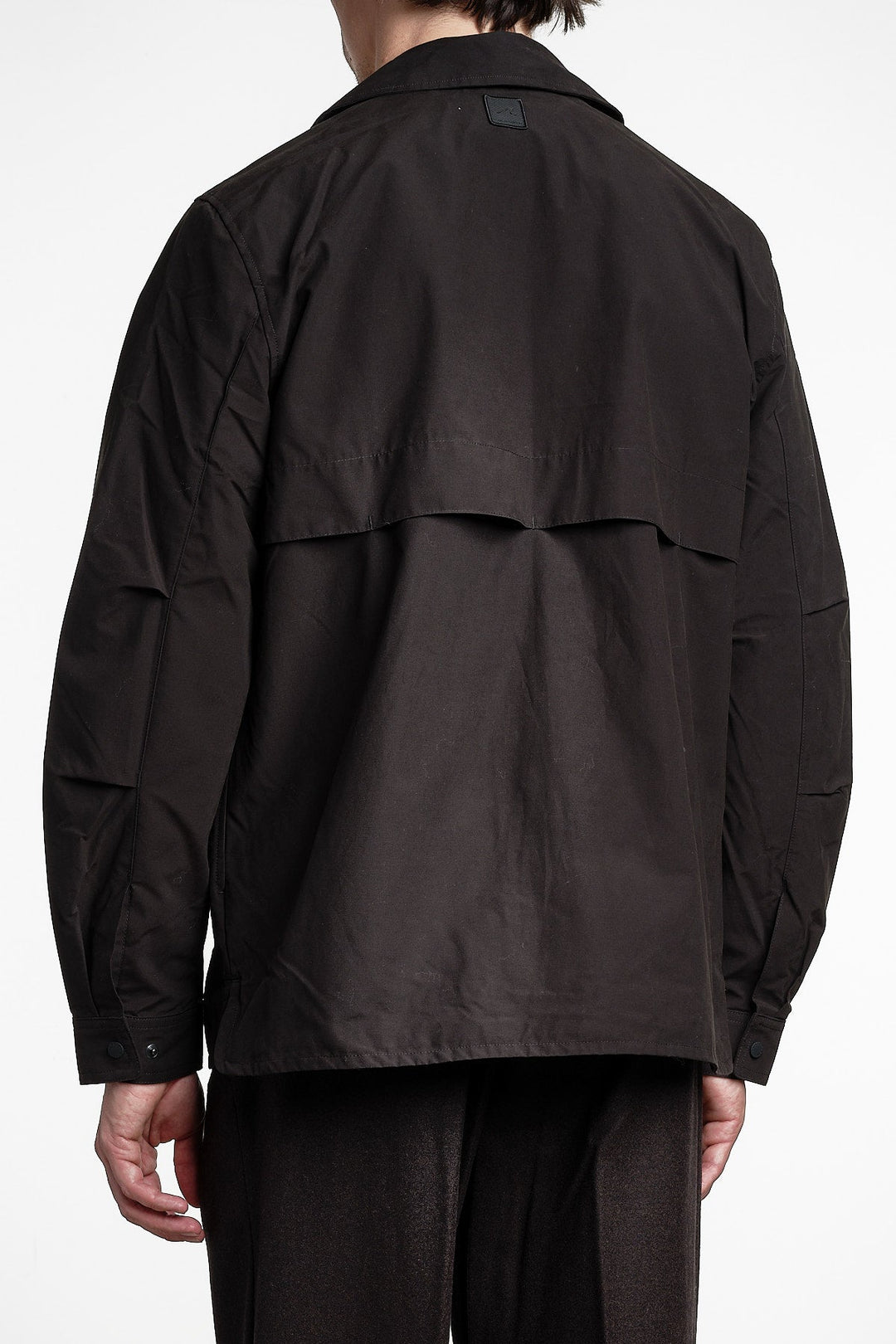 La Ciotat Shirt Black – Cesar Equipment, från sidan