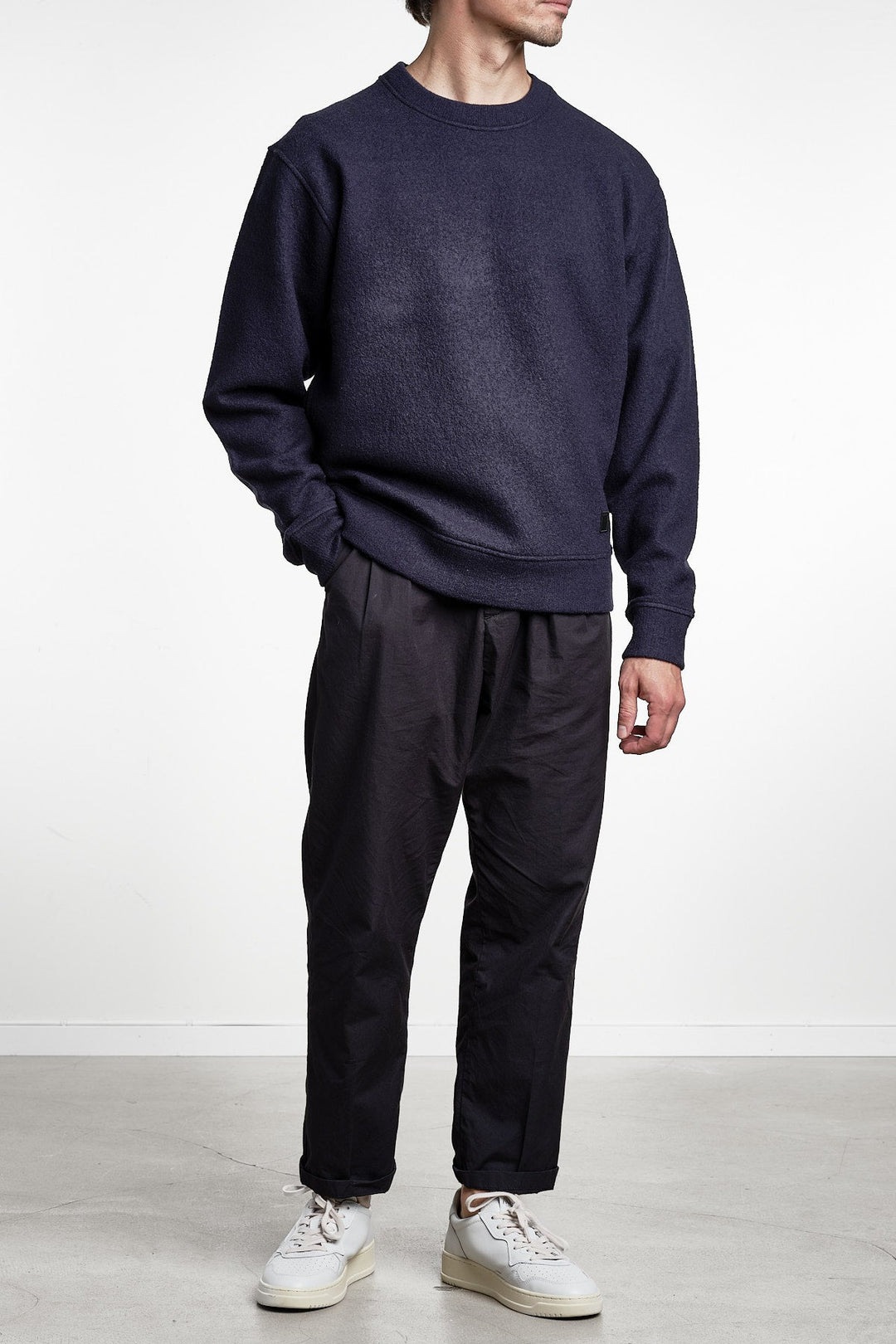 Seaham Boiled Wool Crew Navy – Cesar Equipment, detaljbild