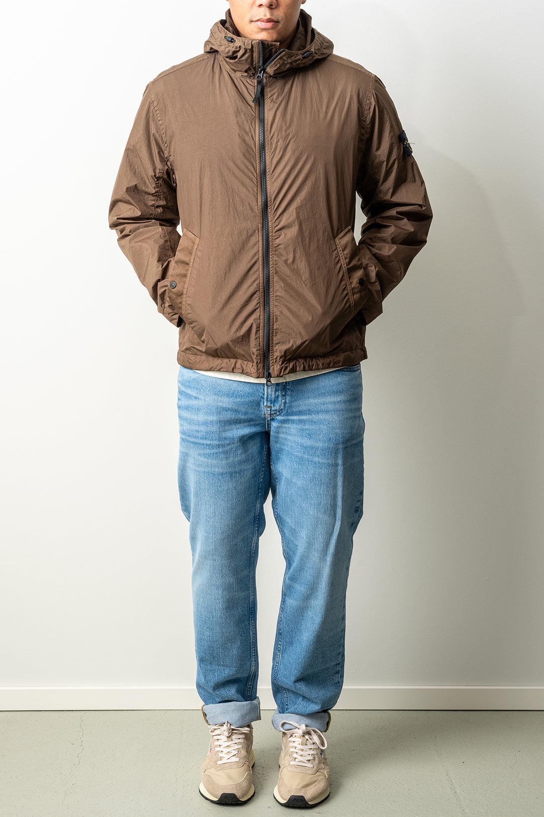 Crinkle Reps Recycled Nylon Jacket 4100001 Shadow Brown