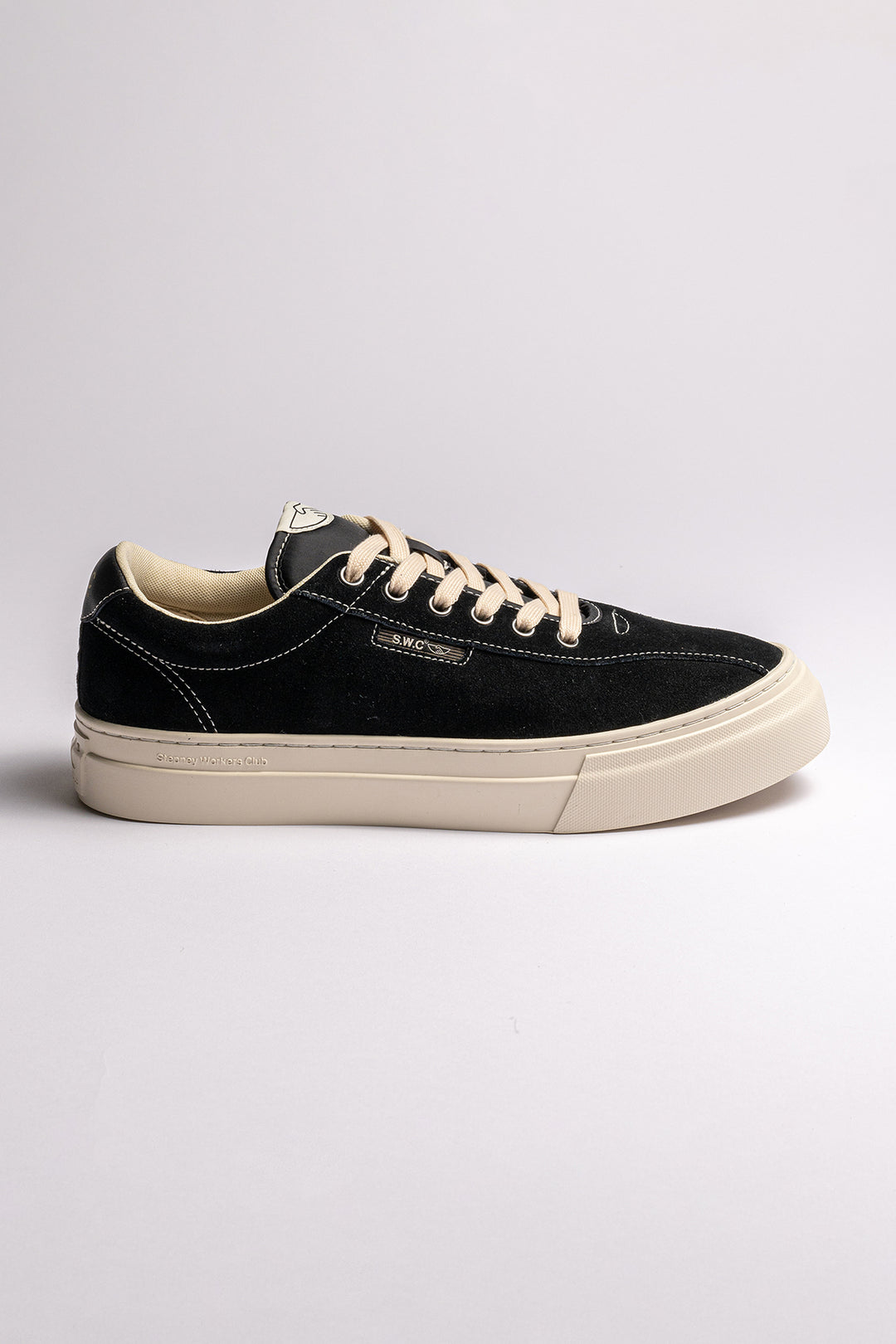 Dellow 02 Cup Suede Sneaker Black/White
