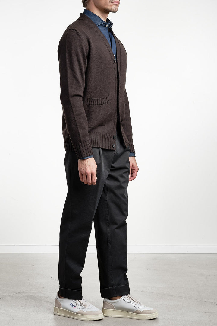 Heavy Knit Cardigan Sweater Dark Brown – FILIPPO DE LAURENTIIS, helbild