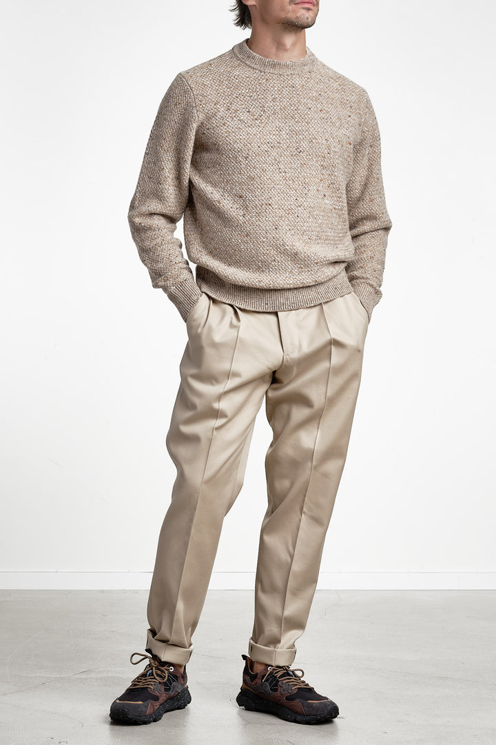 Tweed Cashmere Knit Crewneck Beige – FILIPPO DE LAURENTIIS, helbild framifrån