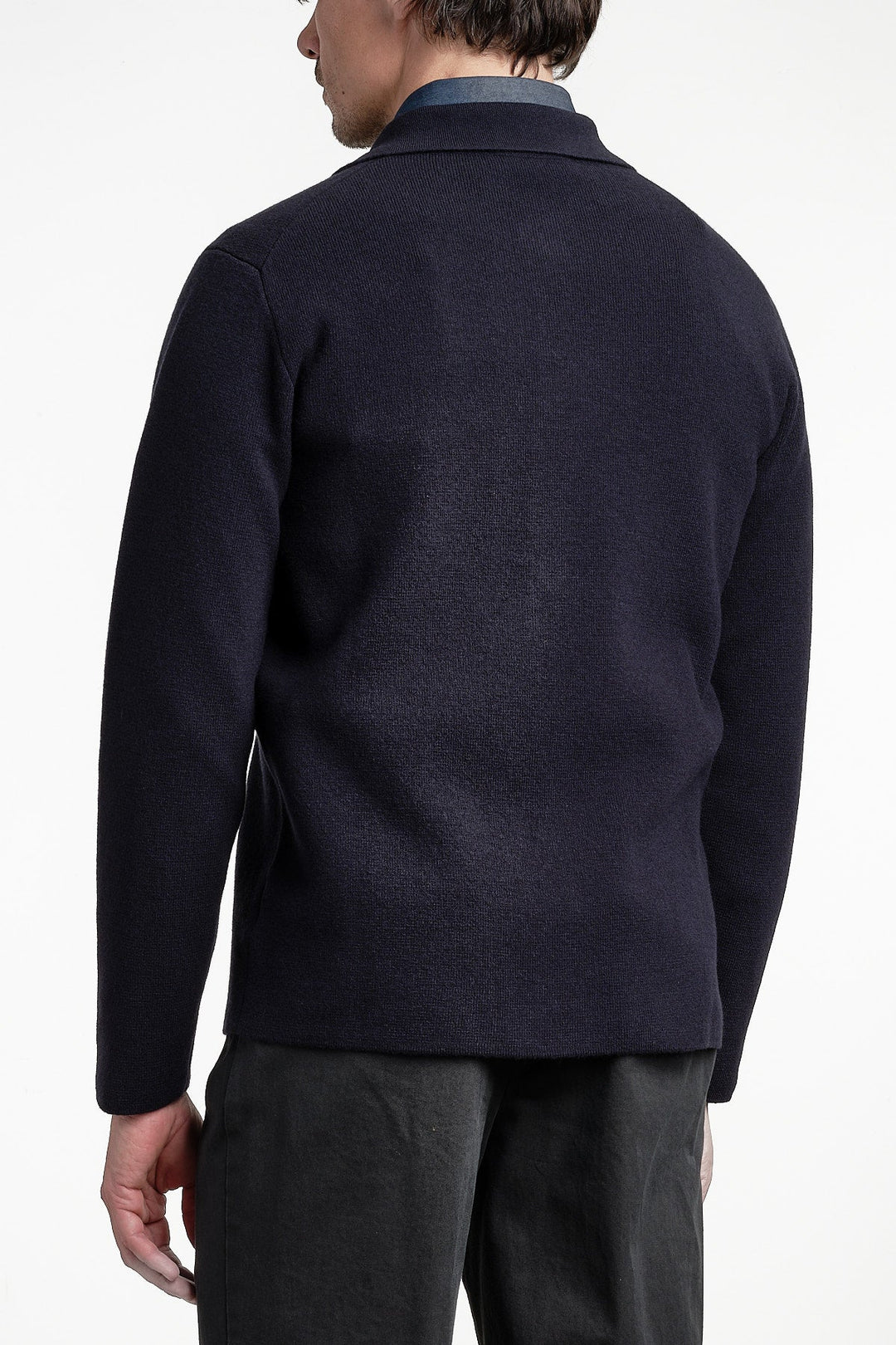 Wool Cashmere Knit Overshirt Navy – FILIPPO DE LAURENTIIS, sidobild