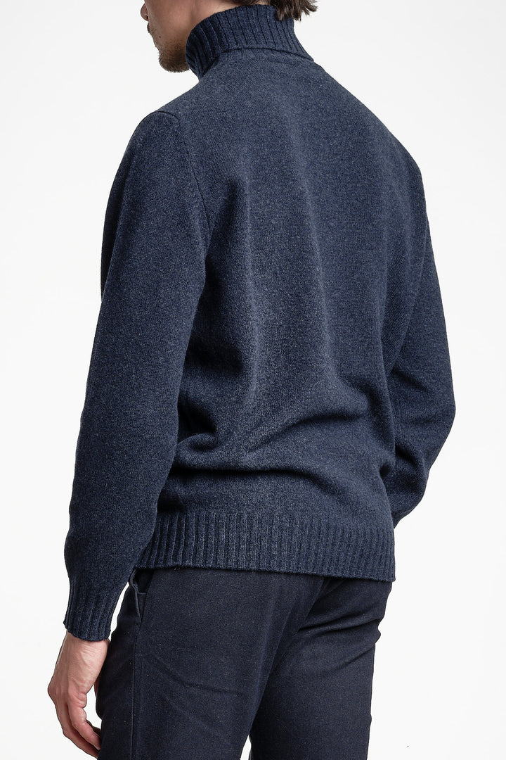 Wool Cashmere Turtleneck Melange Blue – FILIPPO DE LAURENTIIS, bakifrån