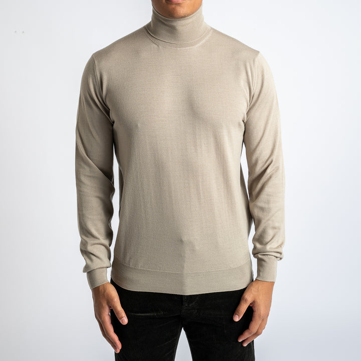 LUXURY WOOL TURTLE NECK GREIGE