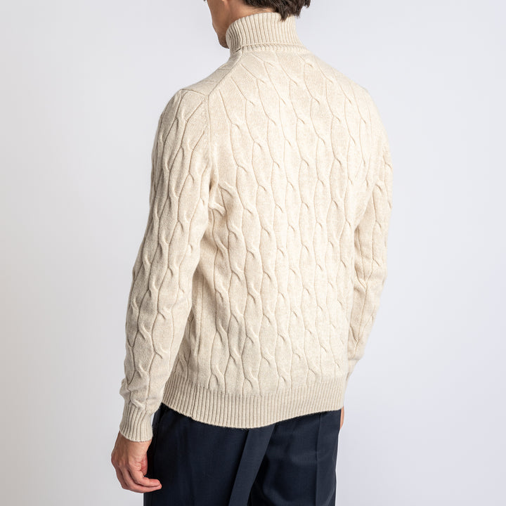 Cable Knitted Turtle Neck LIGHT BEIGE