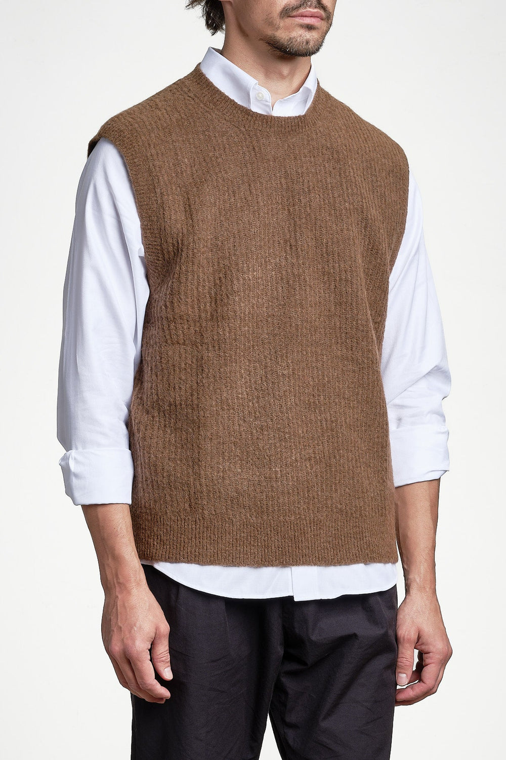 Alpaca Rib C-Neck Vest Hazelnut Melange – GANT, sidan