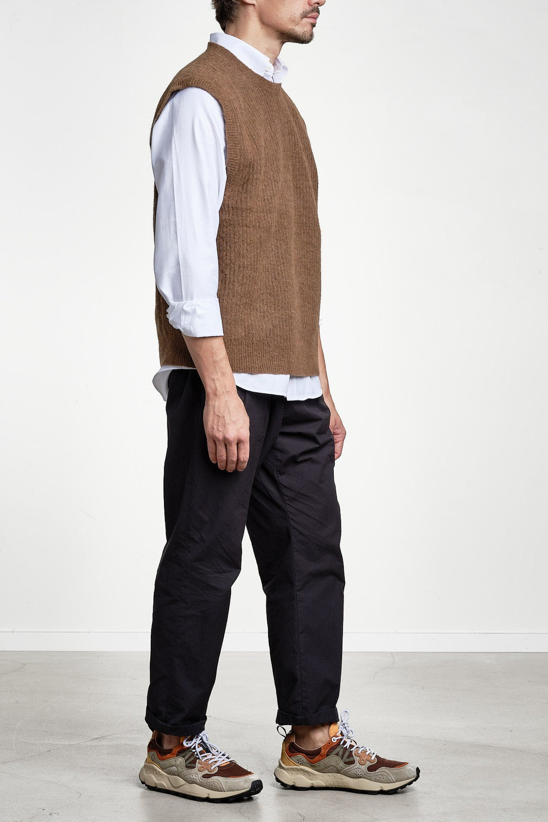 Alpaca Rib C-Neck Vest Hazelnut Melange – GANT, detalj