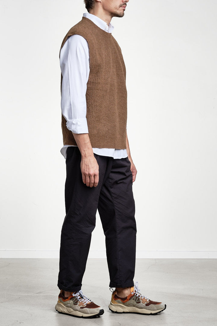Alpaca Rib C-Neck Vest Hazelnut Melange – GANT, detalj