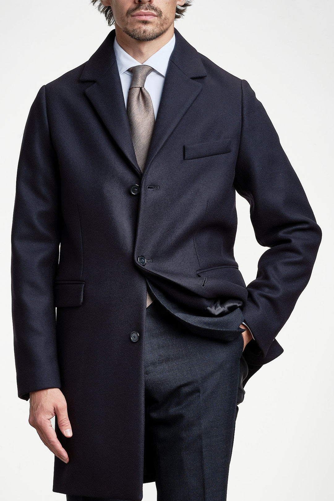 Classic Wool Coat Evening Blue – GANT, framifrån