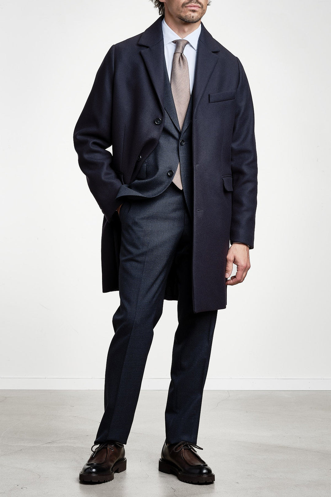 Classic Wool Coat Evening Blue – GANT, detalj