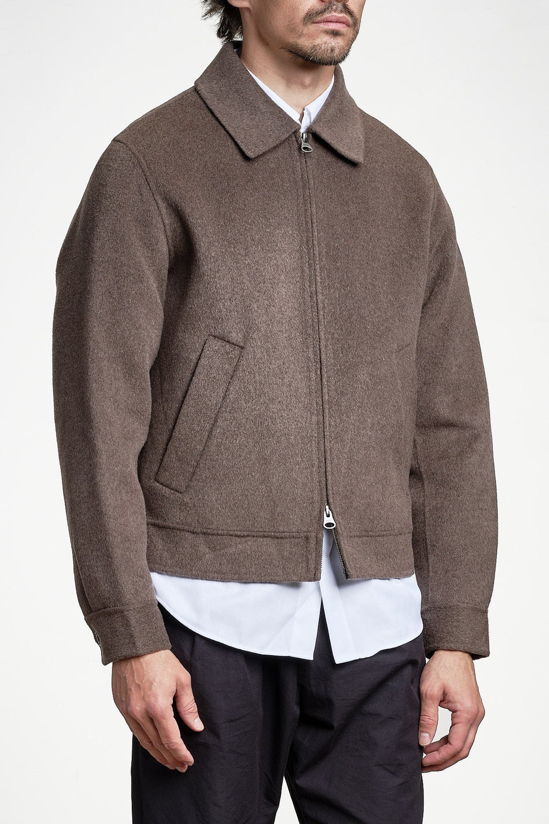 Handstitched Jacket Shadow Brown – GANT, sidan