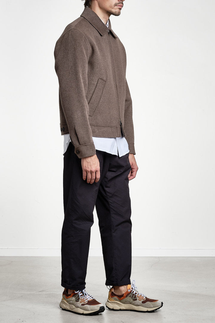 Handstitched Jacket Shadow Brown – GANT, detalj