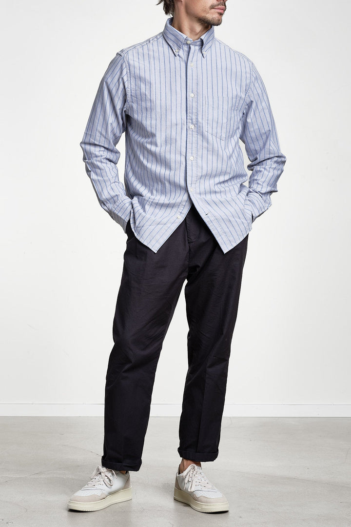 Reg Archive Oxford Stripe Shirt Concrete Grey – GANT, detalj