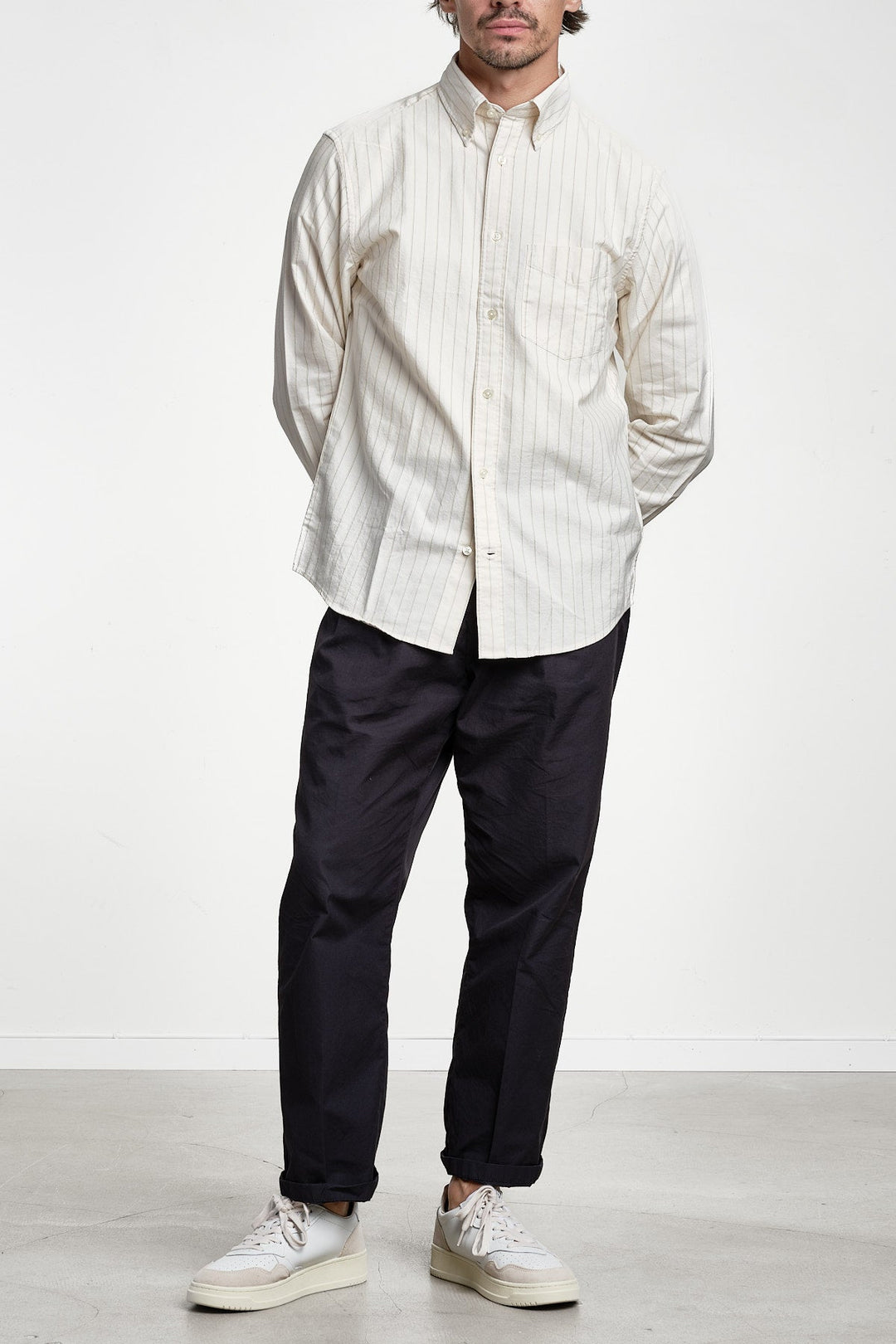 Reg Archive Oxford Stripe Shirt Cream – GANT, detalj