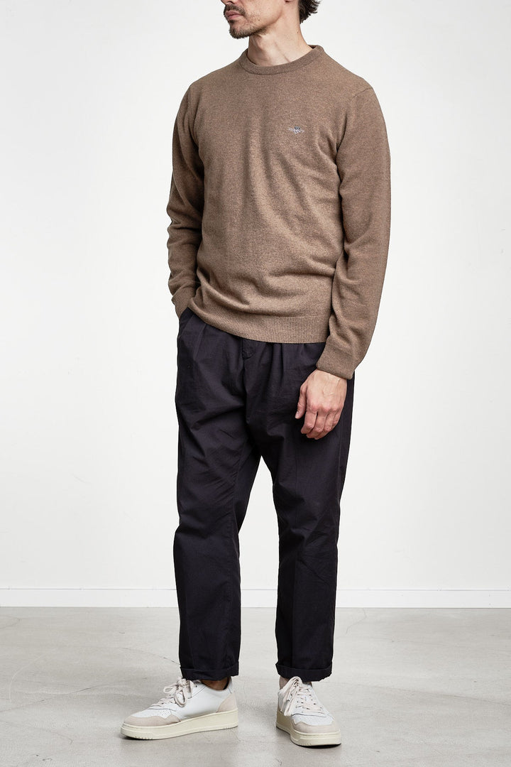 Superfine Lambswool Crewneck Light Brown Melange – GANT, detalj