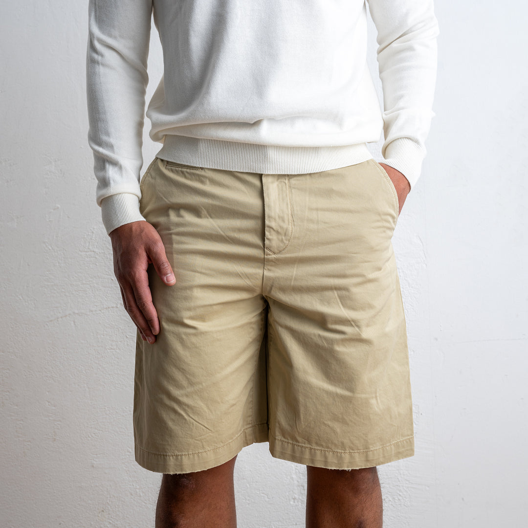 kaki shorts från Gant